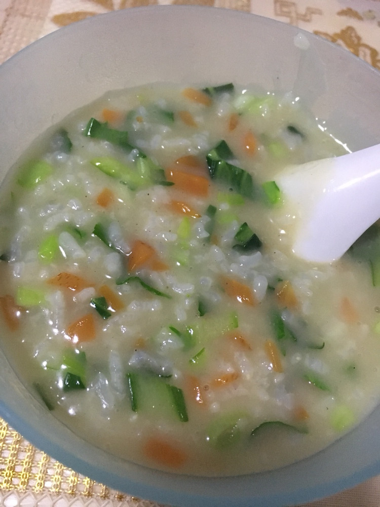 鲫鱼粥的做法