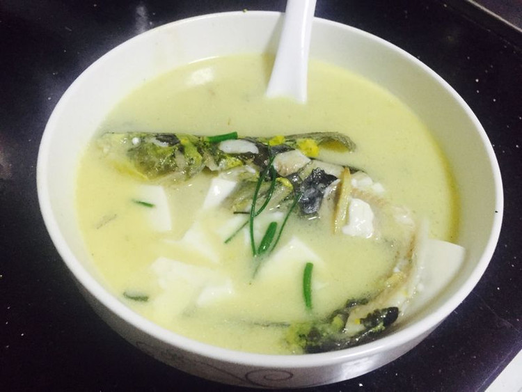 昂刺鱼豆腐汤的做法