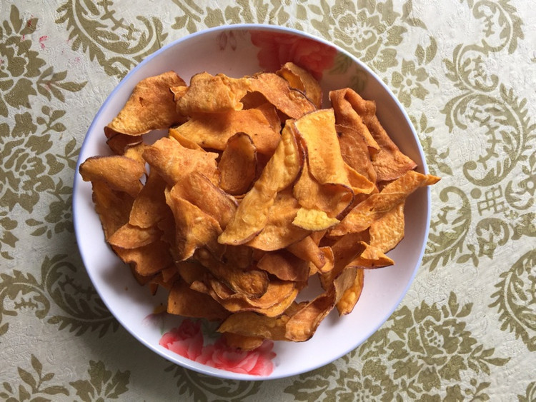 炸红薯片的做法