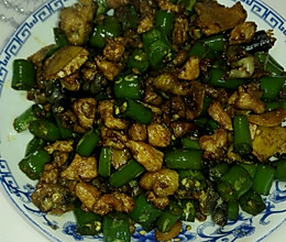 青椒辣子鸡的做法