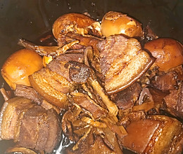 电压力锅版笋干烧肉的做法