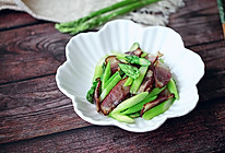 芦笋炒腊肉#母亲节，给妈妈做道菜#的做法