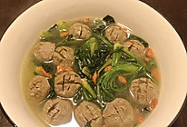 菠菜牛肉丸汤的做法