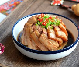 芋头扣肉的做法