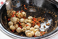 #巨下饭的家常菜#外婆菜炒汤圆，咸香软糯，吃完就上瘾！的做法