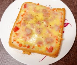 #轻食季怎么吃#火腿芝士烤吐司的做法