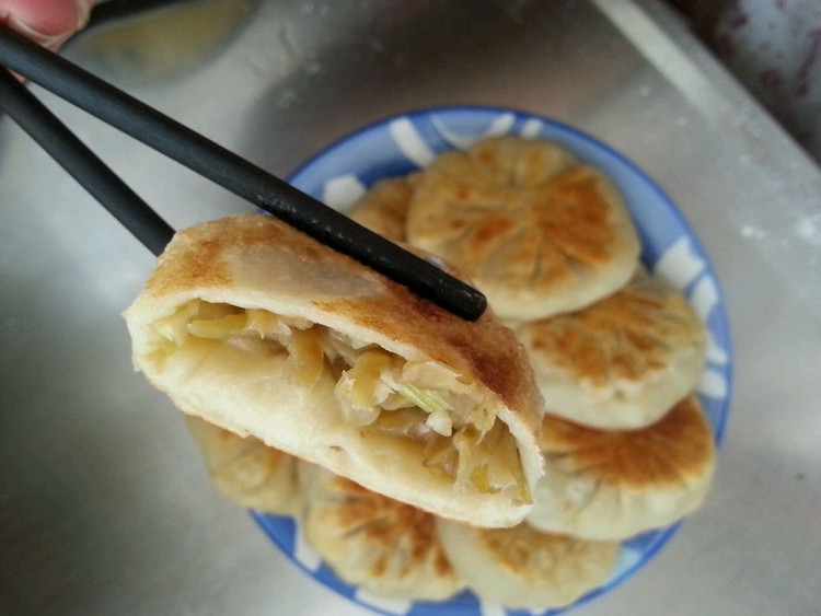 茄子馅饼的做法