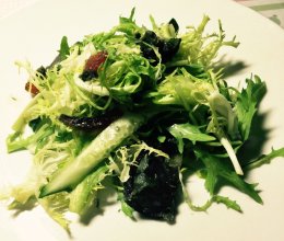 苦菊皮蛋的做法