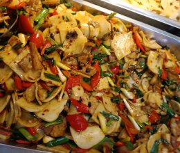 饵块回锅肉的做法