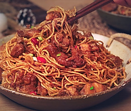 饿了吗？要不要来一份怎么做都好吃的鸡块土豆焖面的做法