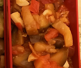 【简单生活】西红柿炒茄子的做法