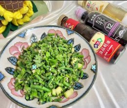 #味达美·名厨汁味正当夏#长豆拌黄瓜的做法