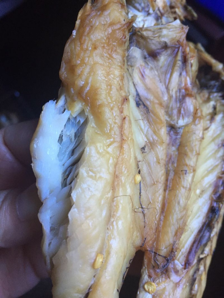 烤鱼干的做法