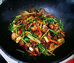 豆瓣肘子肉的做法