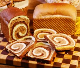 三色吐司的做法