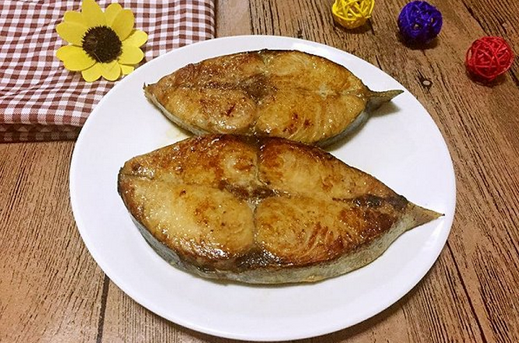 香煎马胶鱼的做法