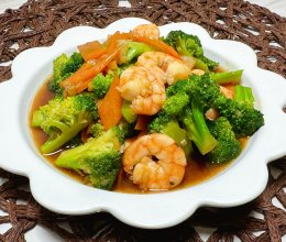 #我的女神“饭”儿#西兰花炒虾仁的做法