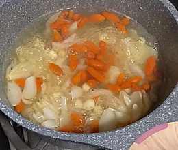 黄翡红甜品的做法