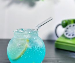 蓝色夏威夷（无酒精）的做法