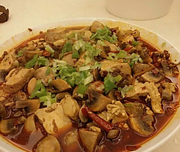 豆腐烧蘑菇的做法