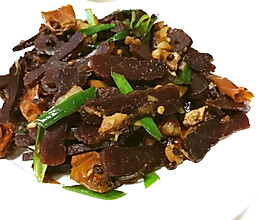 炒牛腊巴的做法