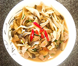 平菇炒肉的做法