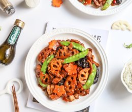 莲藕炒肉的做法