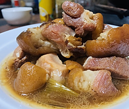 土家猪蹄髈新吃的做法