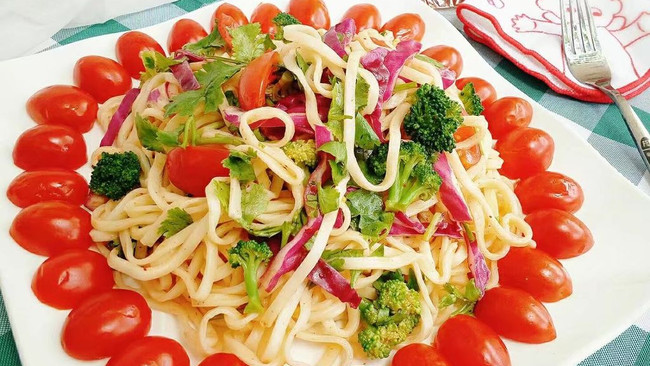 沙拉汁拌面#丘比沙拉汁#的做法