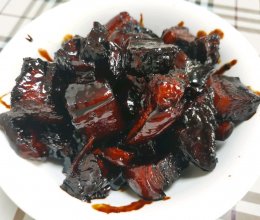 外婆红烧肉-这是一道浓油赤酱却不油腻的红烧肉的做法
