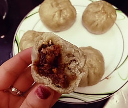 #美食说出“新年好”#自然枣香,坚果枣泥包的做法