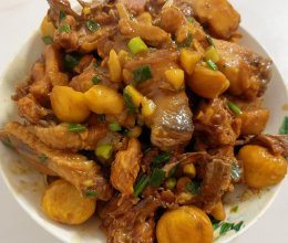 板栗烧鸡 (板栗焖鸡)的做法