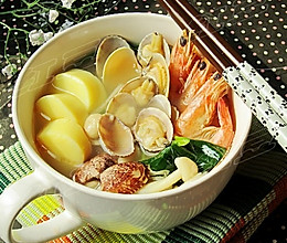 蛤蜊海鲜汤的做法