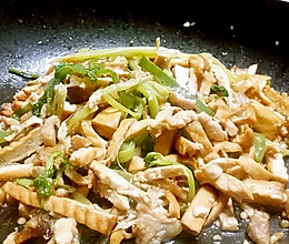 芹菜炒豆腐干的做法