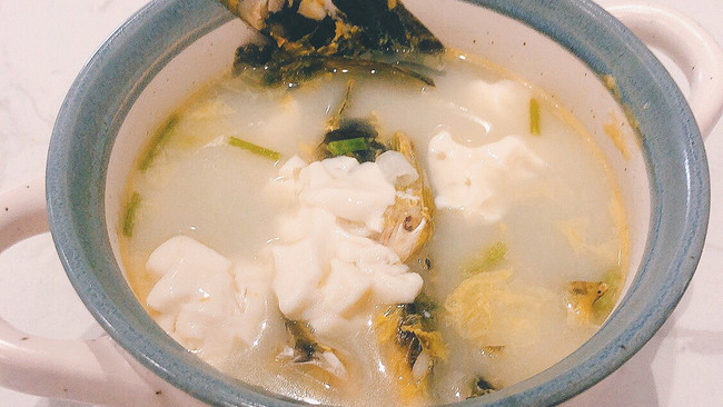 #餐桌上的春日限定#奶白的野生汪丫鱼汤的做法
