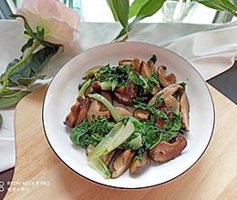 香菇炒青菜的做法