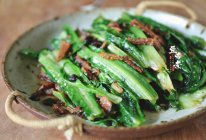 豆豉鲮鱼炒油麦菜的做法