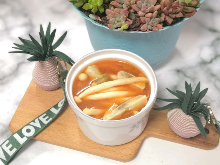 西红柿蘑菇汤的做法