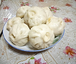 酸菜猪肉包子的做法