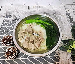 广式猪杂汤粉的做法