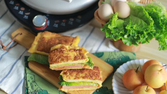 营养三分钟美食——煎蛋吐司的做法