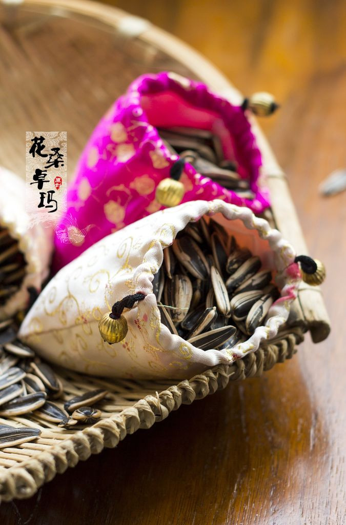 利仁电饼铛试用之儿时年味煮瓜子的做法