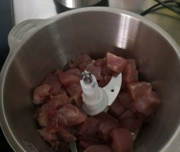 黑胡椒烤肠的做法