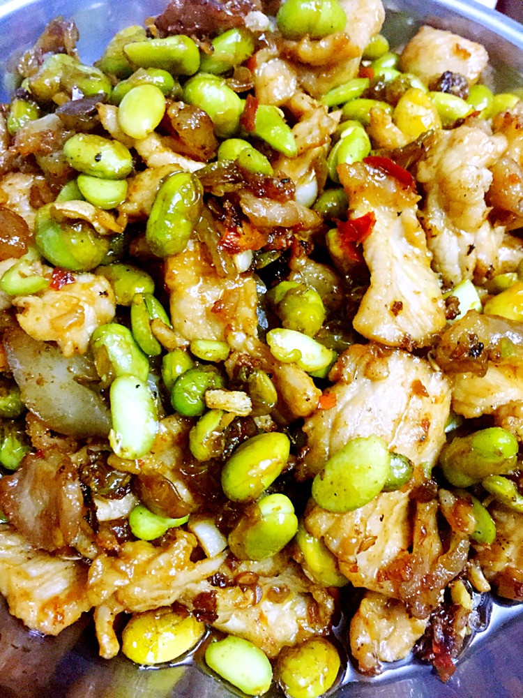 最美川菜———毛豆烧肉【下饭可口】的做法