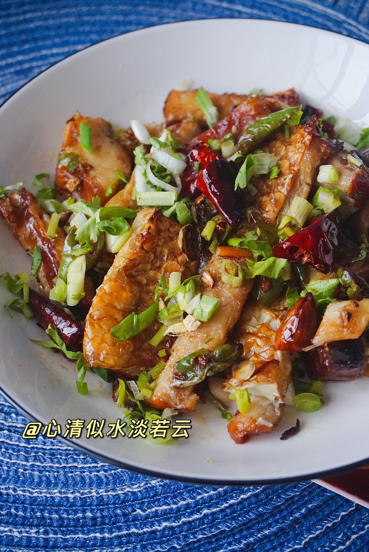 香辣炒腊鱼的做法