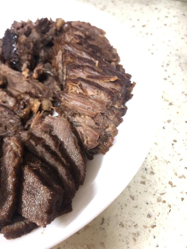 五香酱牛肉的做法