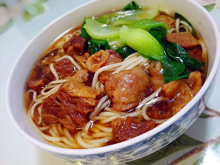 牛肉面的做法