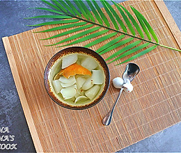 陈皮百合炖雪梨的做法