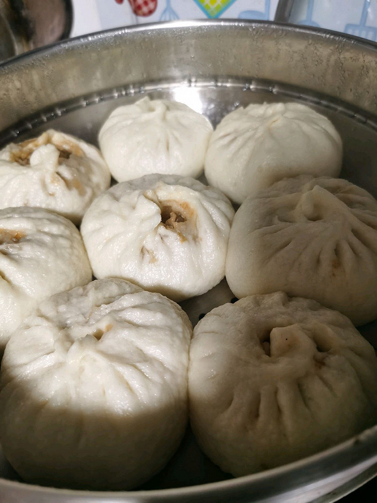 萝卜粉丝肉包子的做法