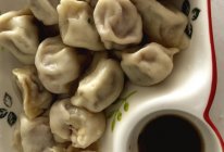 #零腹担吃夜宵#牛肉大葱饺子的做法